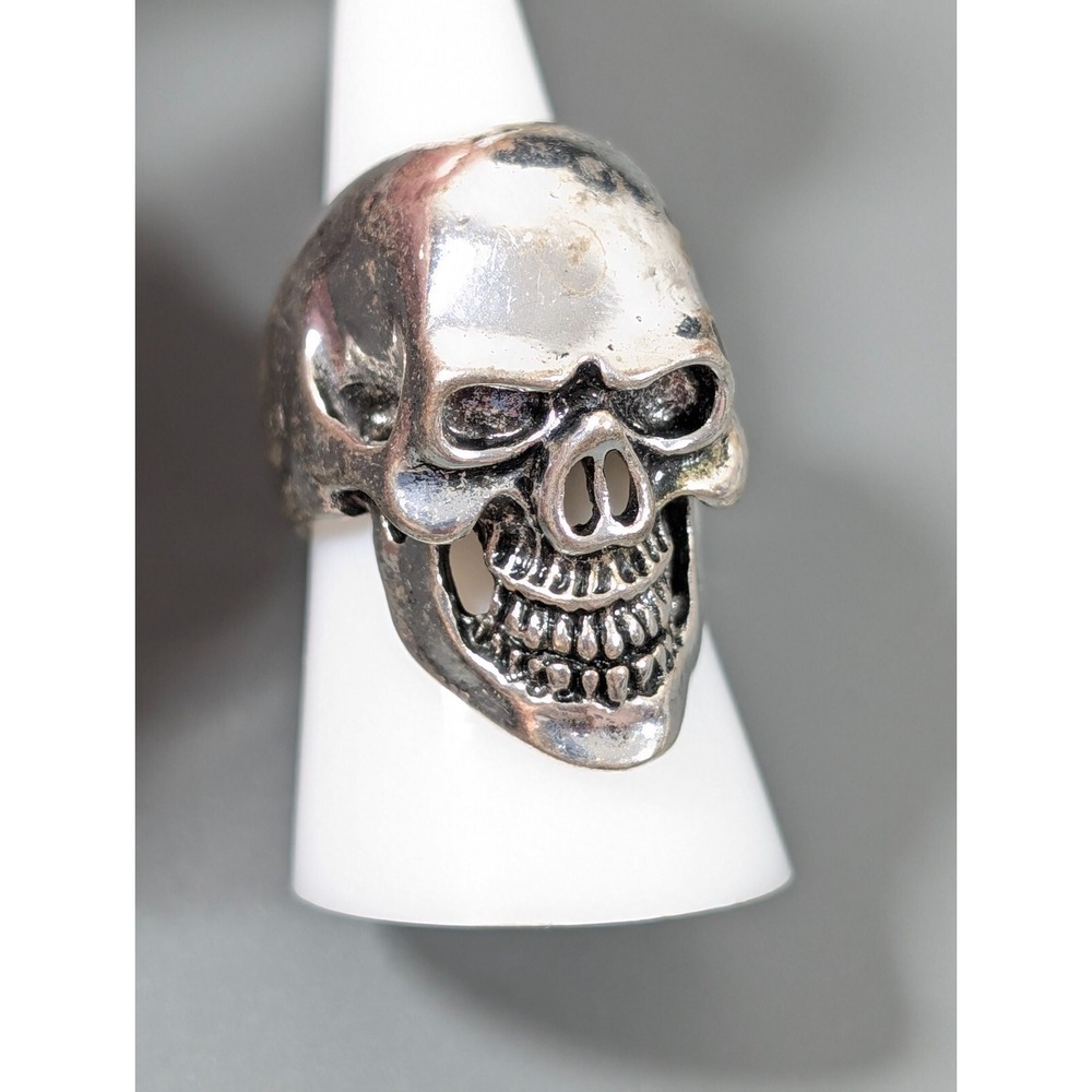 Silver Tone 3D Skull Ring Size 8.5 Gothic Biker Punk Statement Halloween